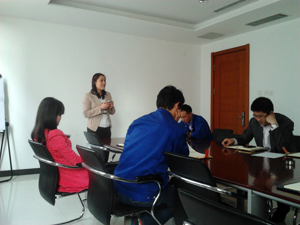 宋日光主管進行分享 宋日光主管進行分享