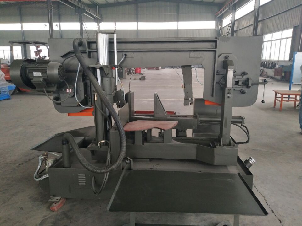 角度帶鋸床G-400