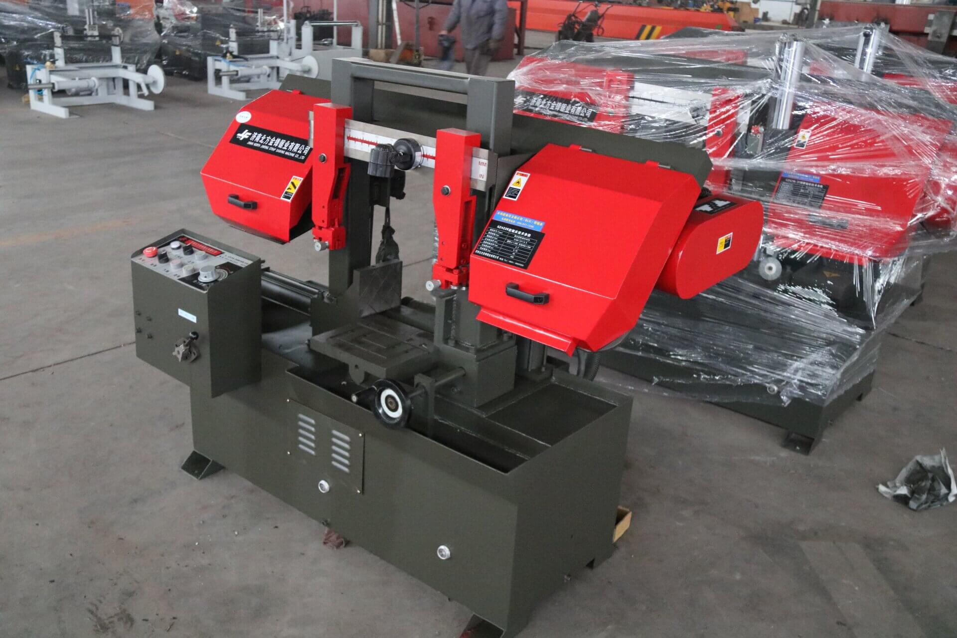 臥式帶鋸床GZ4226 新款 龍門結構